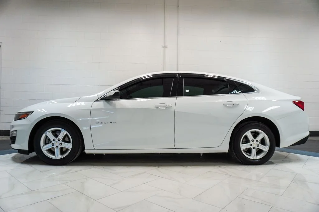 Used 2024 White Chevrolet LS image 31