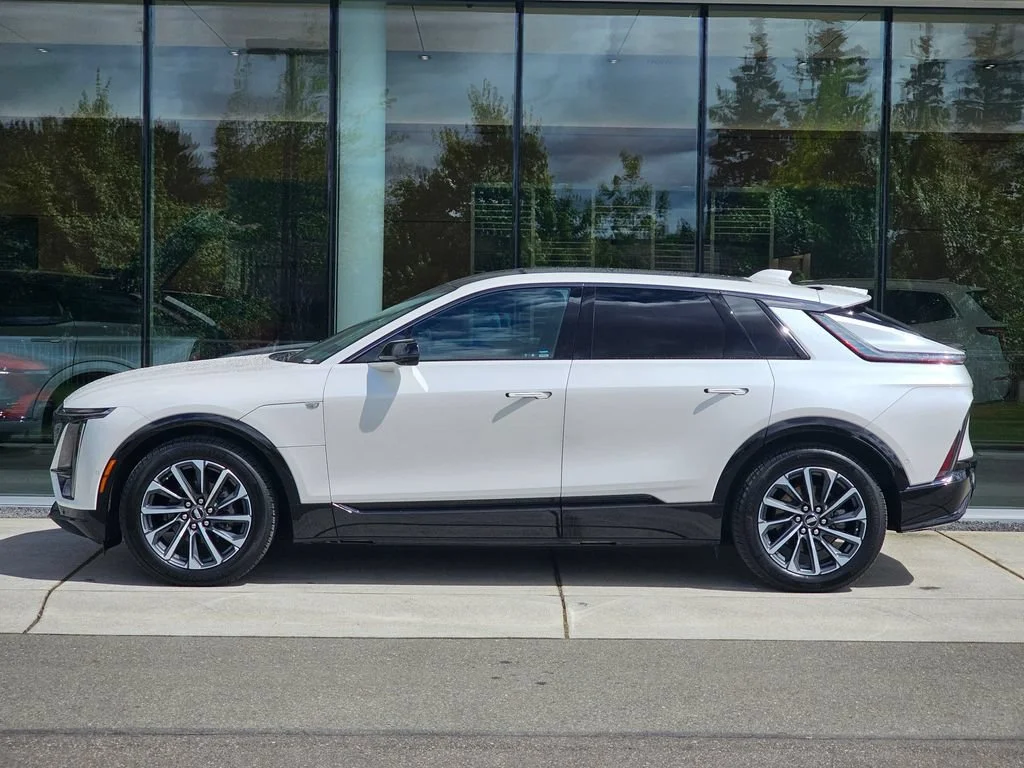 Certified 2024 Cadillac LYRIQ Sport 1 with VIN 1GYKPTRL8RZ105701 for sale in Bellevue, WA