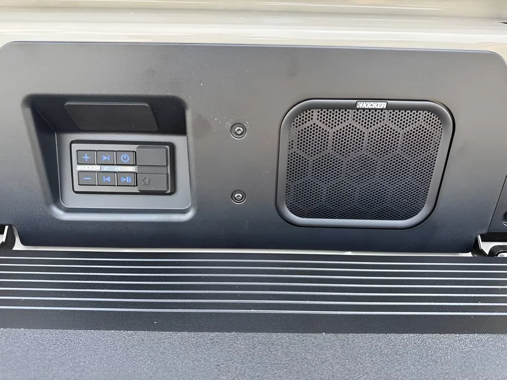 New 2026 Coastal Dune GMC Denali Ultimate image 37