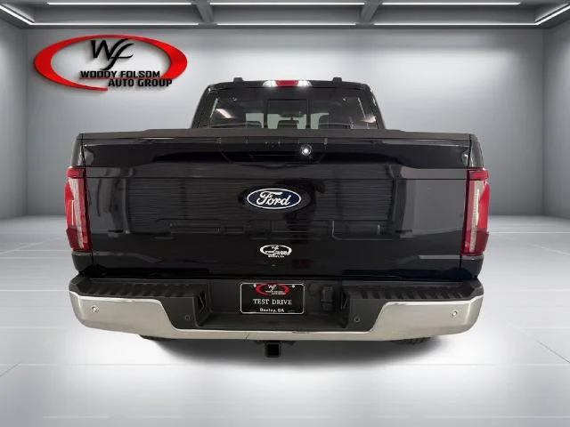 New 2026 Agate Black Metallic Ford Lariat® image 29