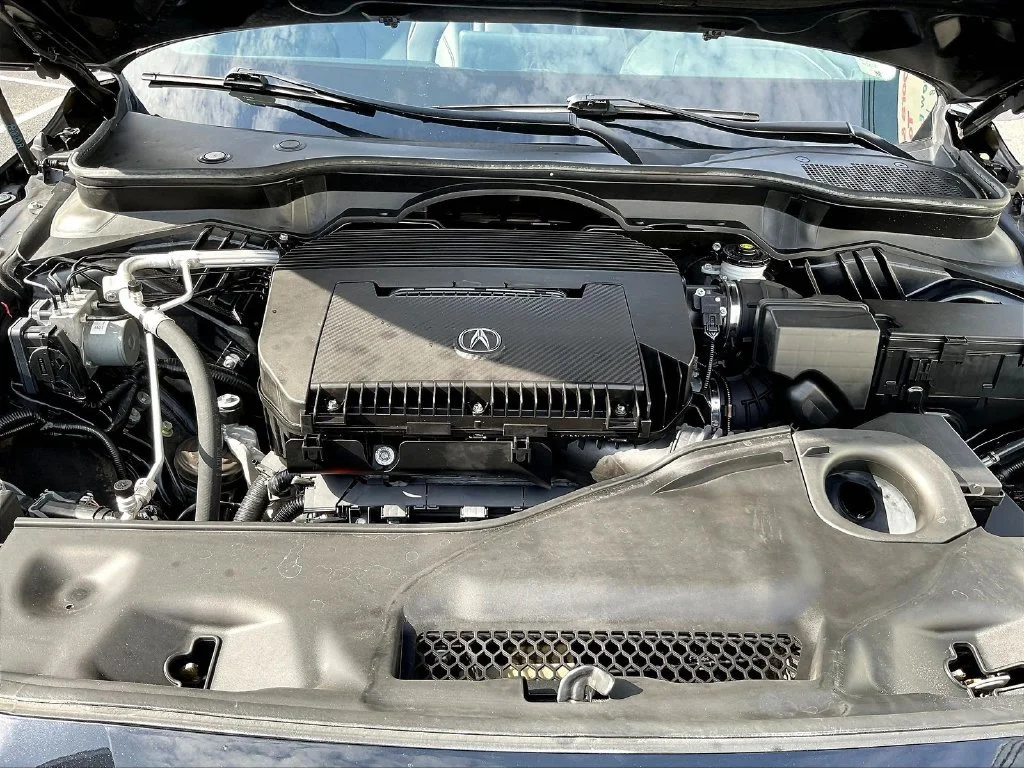 Used 2024 Majestic Black Pearl Acura 3.5L image 32