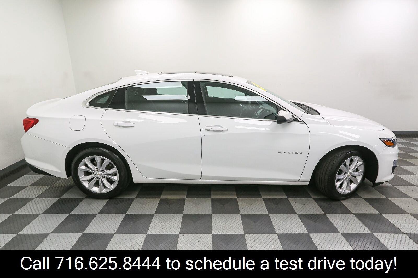 Used 2024 Summit White Chevrolet LT image 7