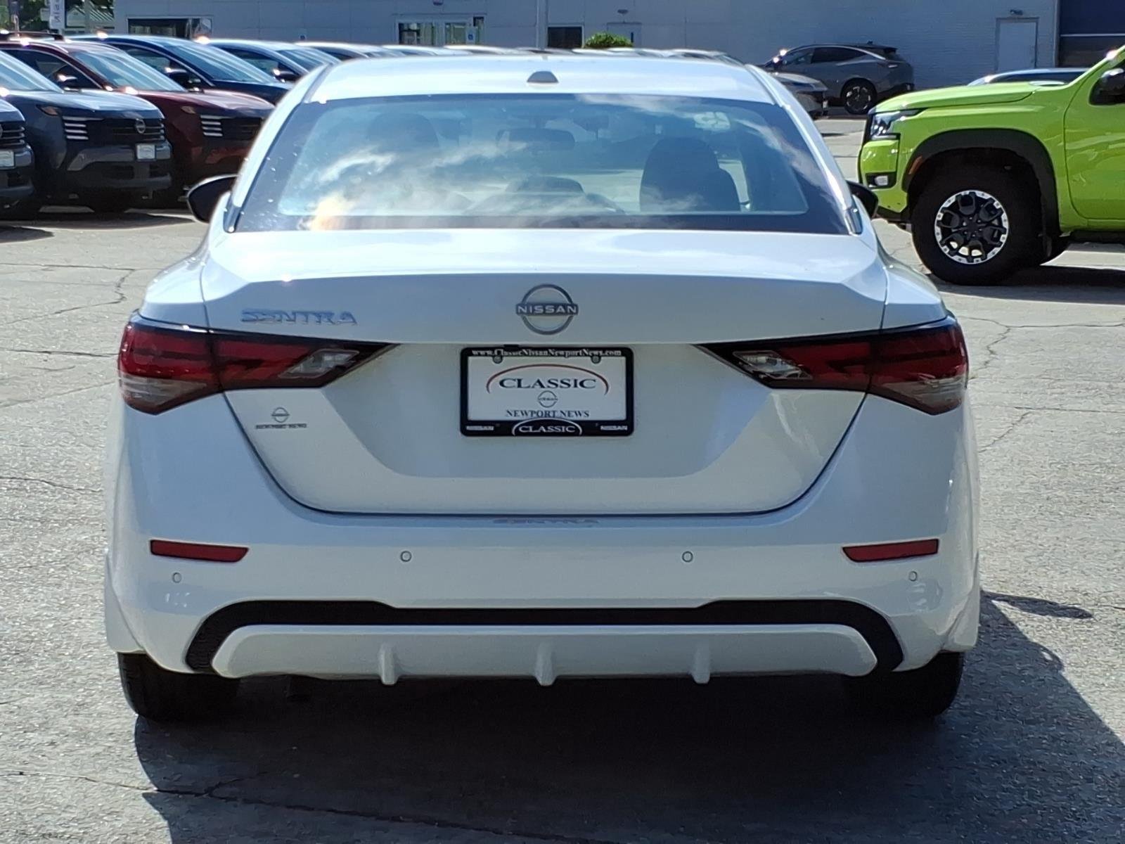 Used 2025 Aspen White Tricoat Nissan SV image 8