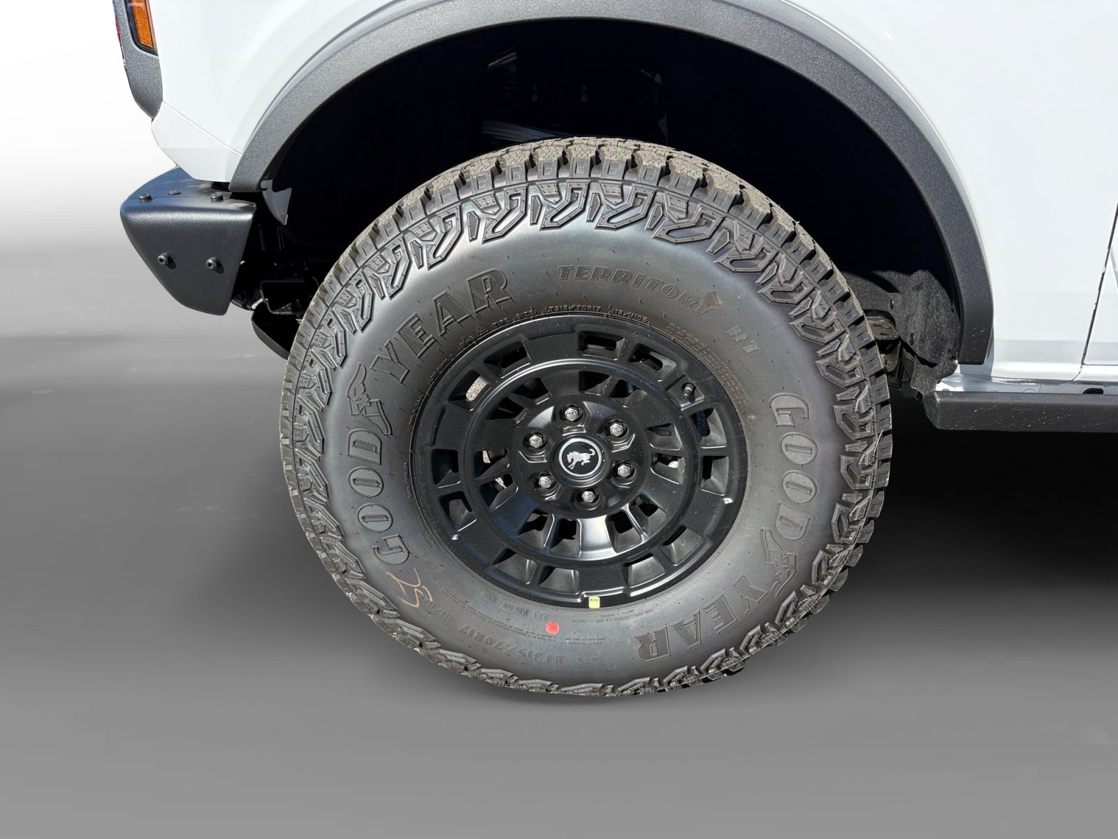New 2026 Oxford White Ford Badlands® image 9