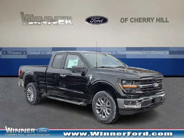 New 2026 Agate Black Metallic Ford XLT image 1