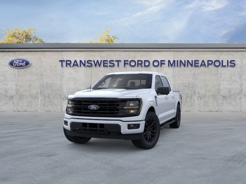New 2026 Oxford White Ford XLT image 2