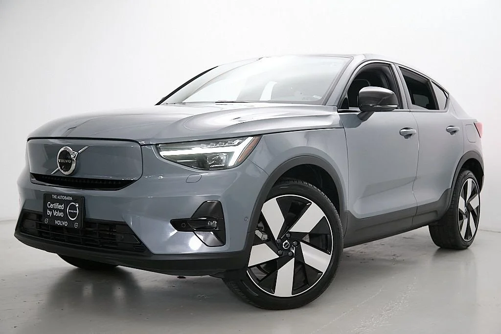 Certified 2023 Volvo C40 Ultimate with VIN YV4ED3GM9P2050573 for sale in Oak Park, IL
