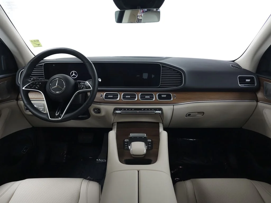 Certified Used 2026 Polar White Mercedes-Benz GLE 350 image 27