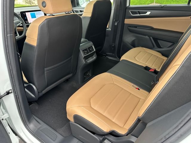 New 2026 Opal White Pearl Volkswagen 2.0T SEL R-Line Black image 17