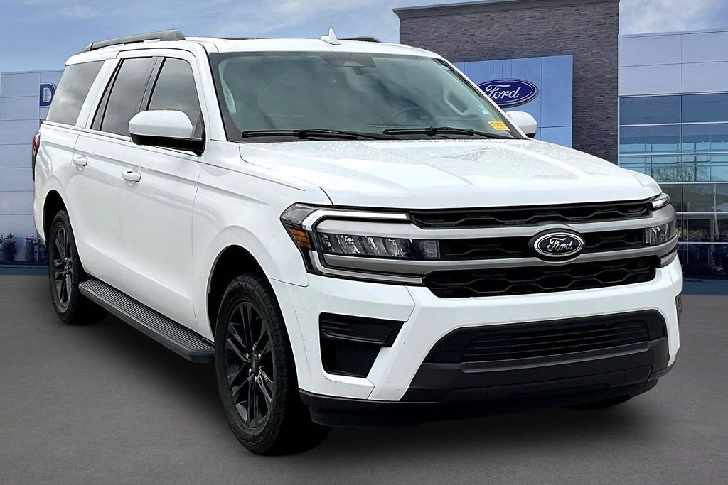 2024 Ford Expedition XLT MAX's photo