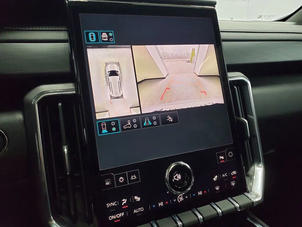 New 2026 Sterling Metallic GMC Elevation image 23