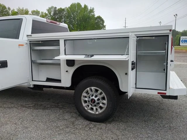 New 2026 Summit White GMC Pro image 22