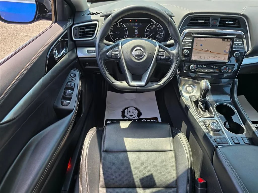 Used 2023 Blue Nissan SV image 3