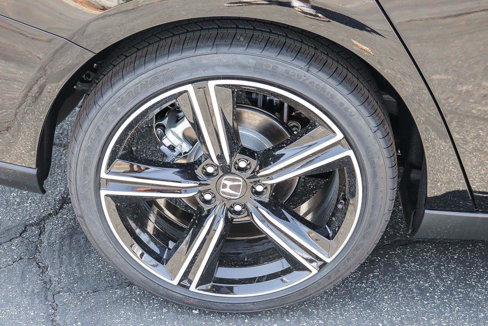New 2026 Crystal Black Pearl Honda SE CVT image 7