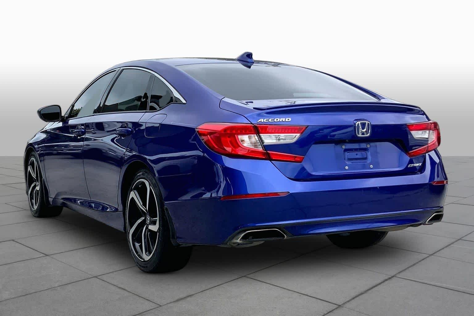 Certified Used 2020 Still Night Pearl Honda Sport image 12