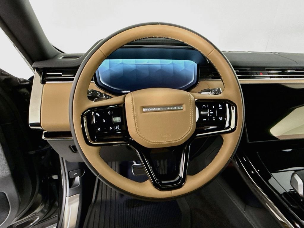 New 2026 Santorini Black Land Rover Dynamic SE image 12