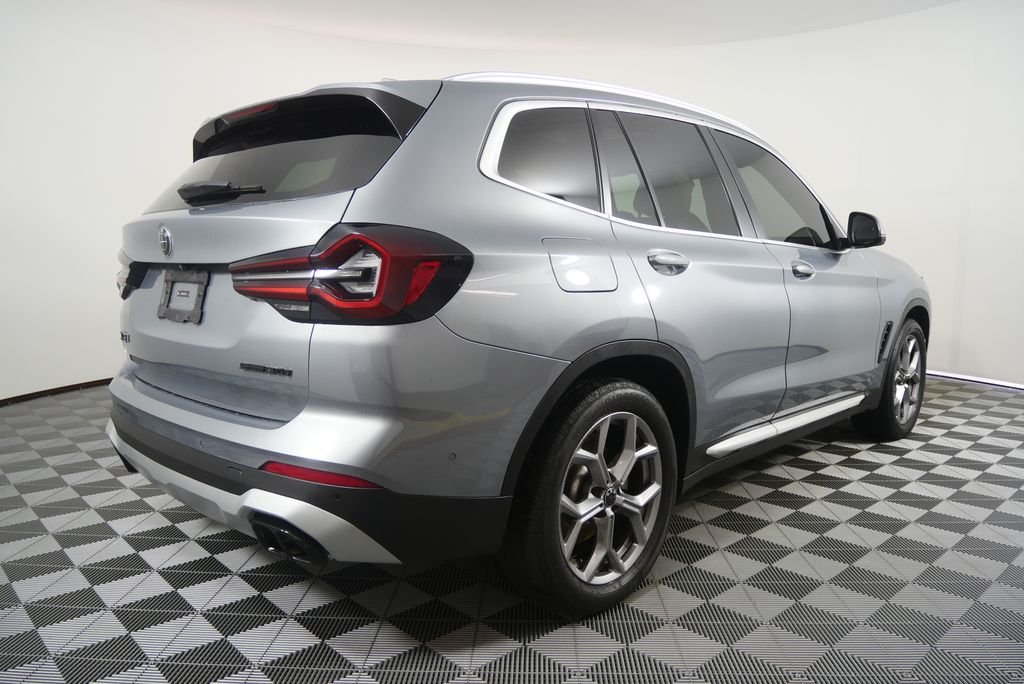 Certified Used 2024 Skyscraper Grey Metallic BMW sDrive30i image 3