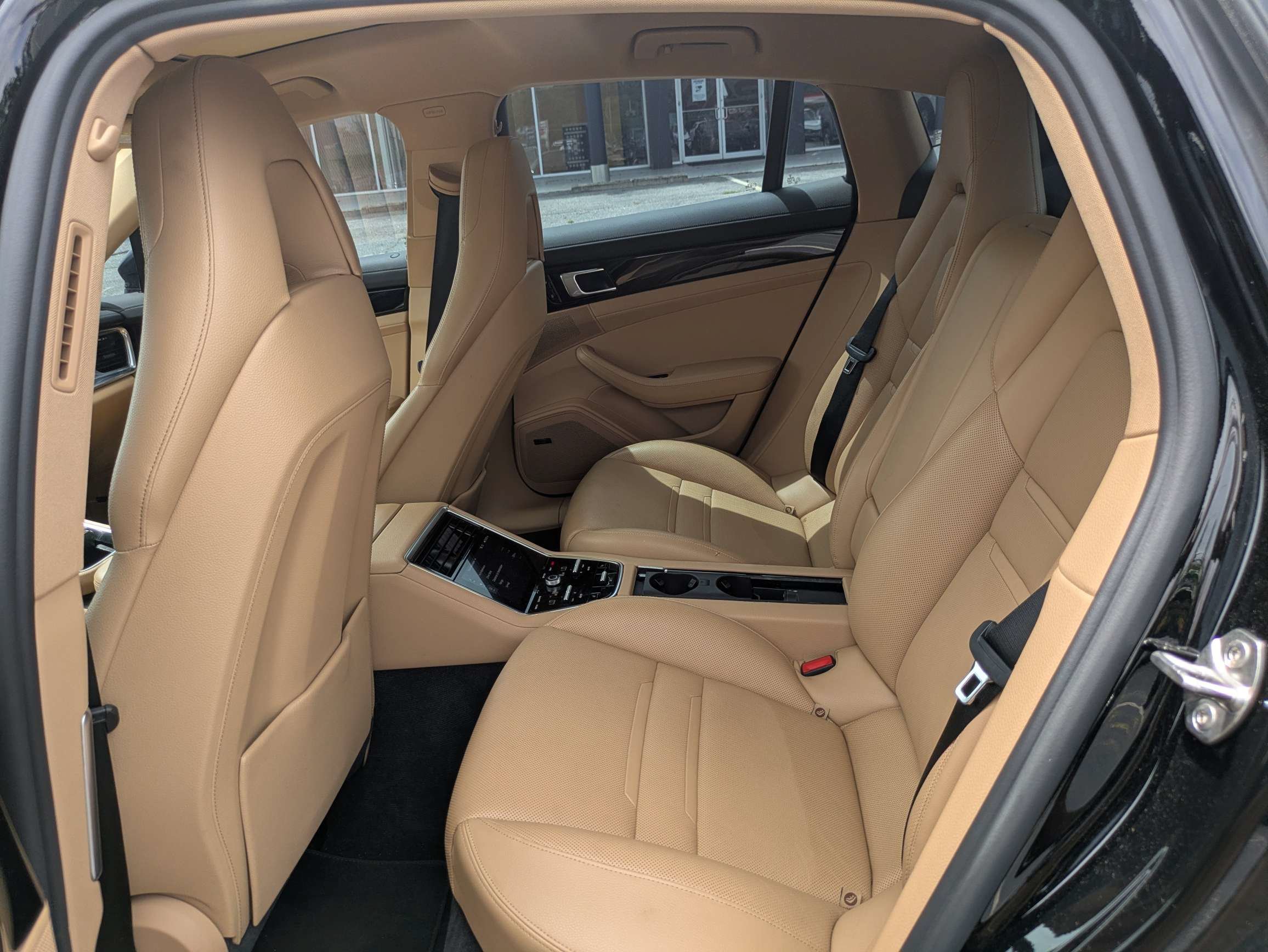 Used 2018 Black Porsche Base image 11