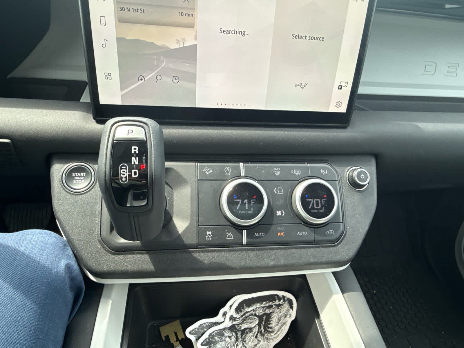 Used 2025 White Land Rover S image 21