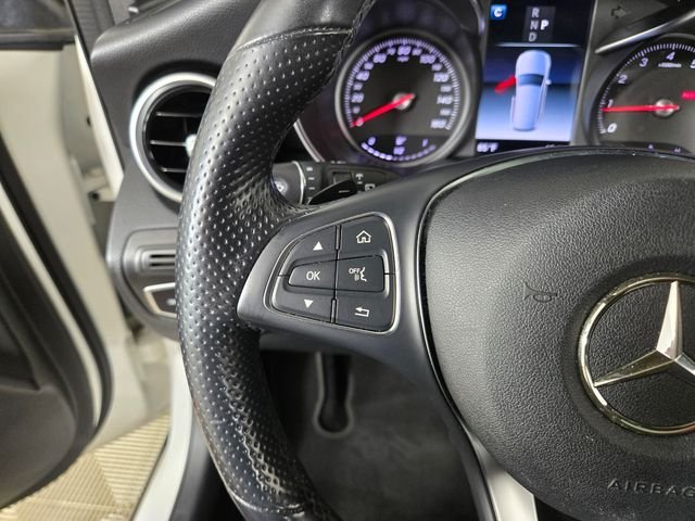 Used 2019 White Mercedes-Benz GLC 300 image 25