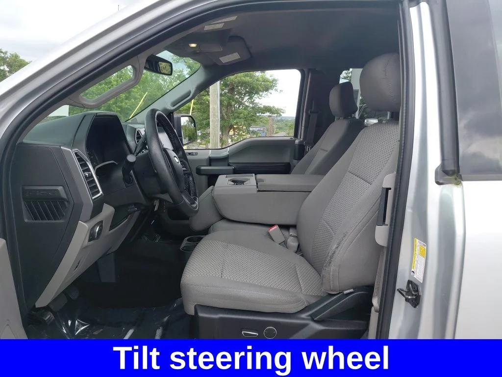 Used 2015 Ingot Silver Ford XLT image 28