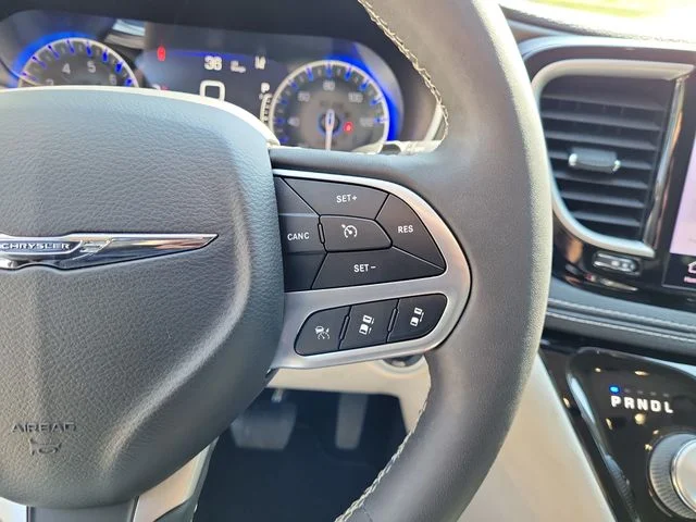 Used 2022 Blue Chrysler Touring L image 26
