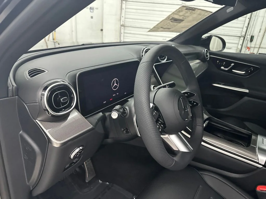 New 2026 Black Mercedes-Benz GLC 300 image 13