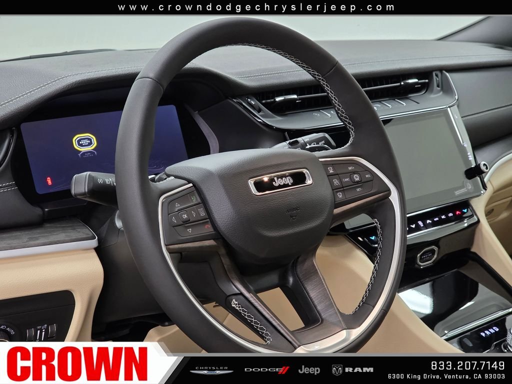 New 2026 Fathom Blue Pearl-Coat Exterior Paint Jeep Limited image 17