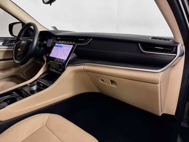 Used 2021 Gray Jeep Limited image 49