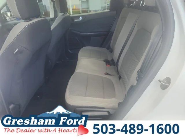 Certified Used 2021 Oxford White Ford SE image 29