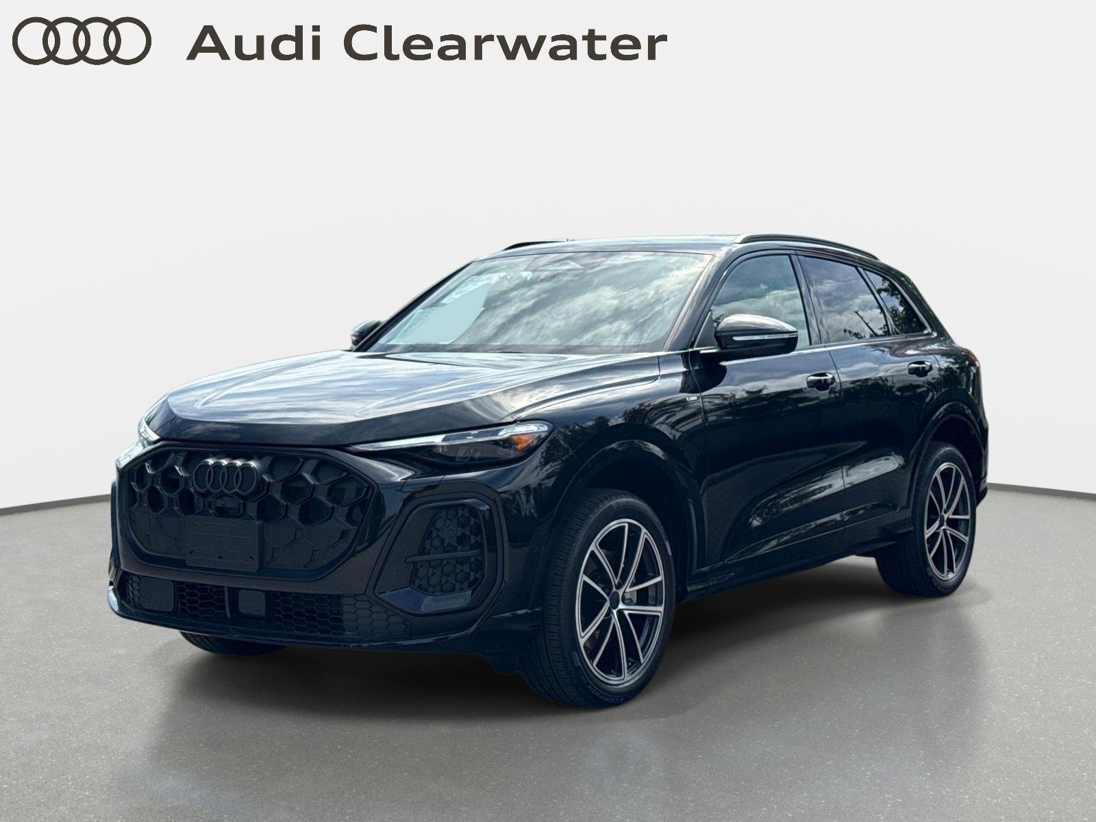 2026 Audi Q5 Premium Plus quattro's photo