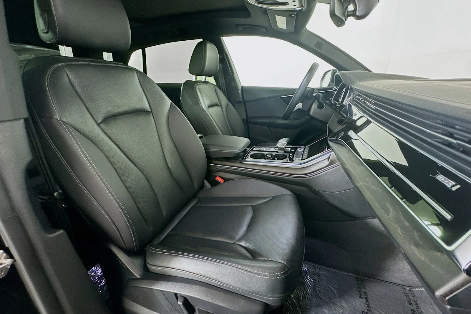 Used 2023 Mythos Black Metallic Audi Premium Plus image 8