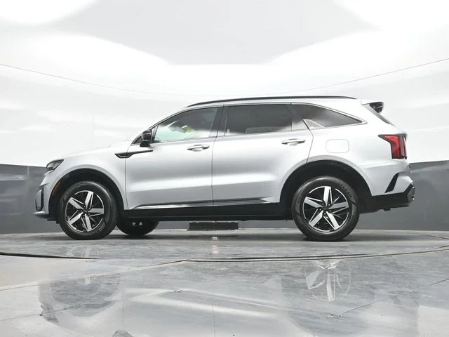 Used 2021 Silver Kia EX image 12