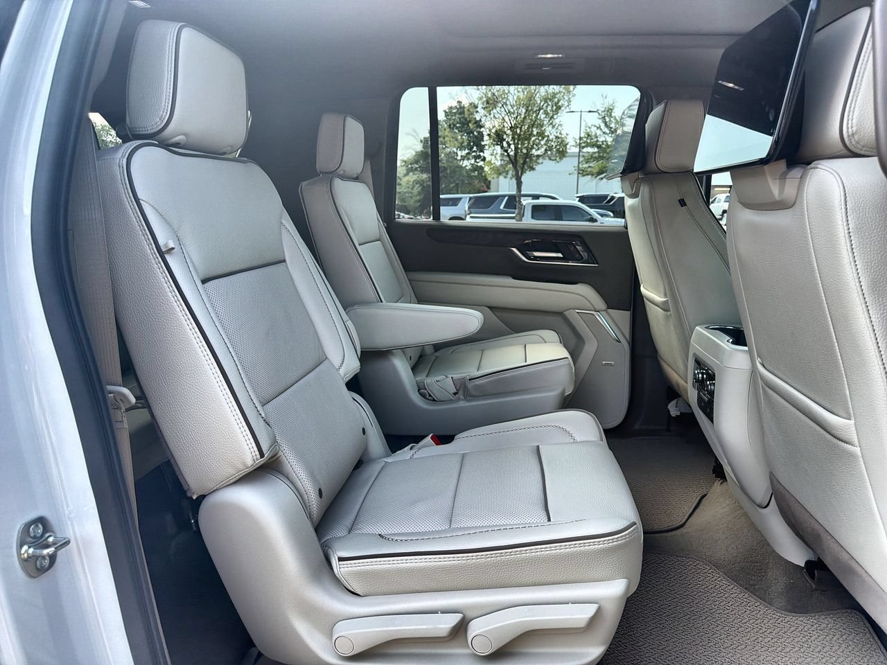 New 2026 Summit White GMC Denali image 22