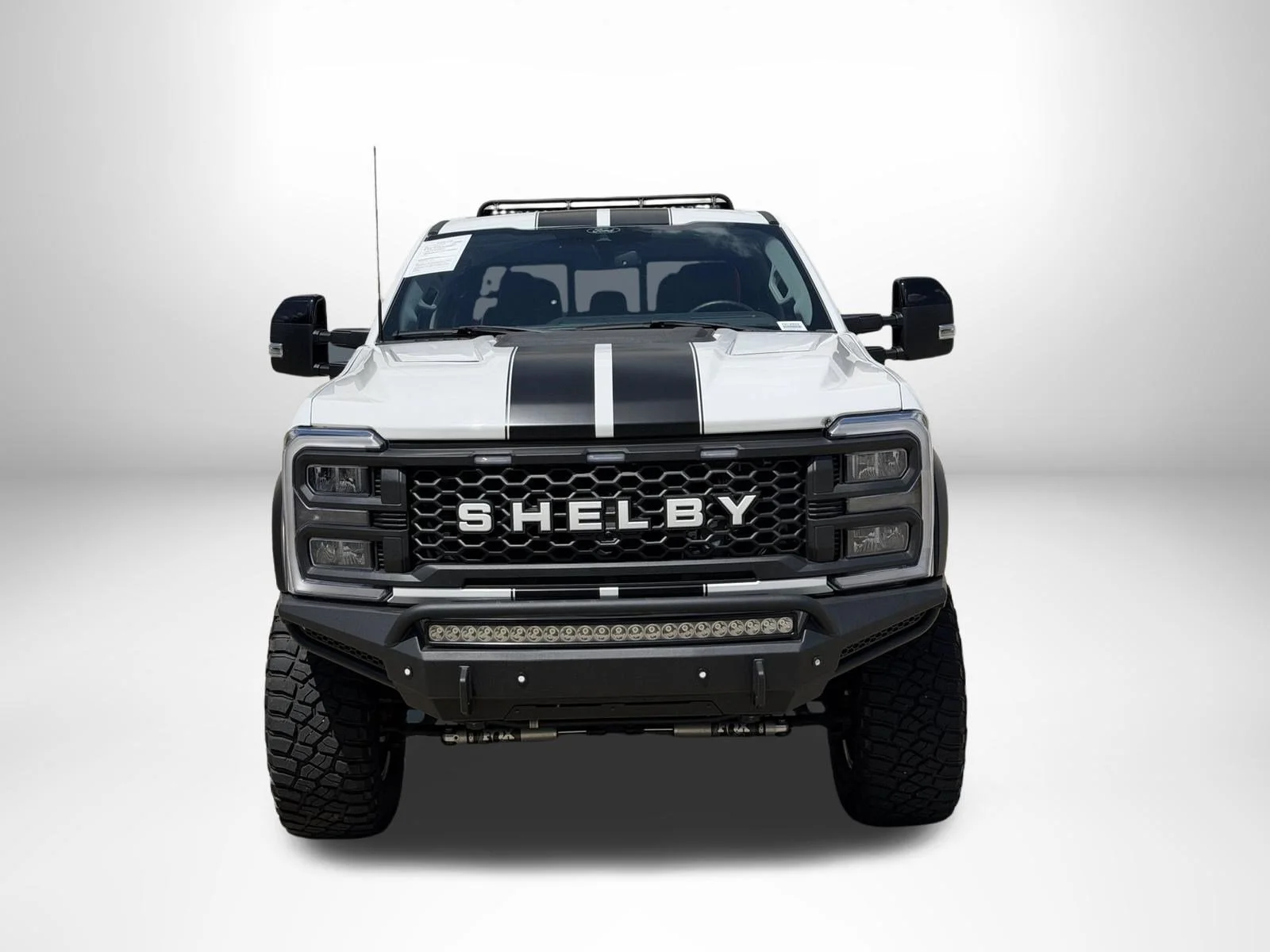 Used 2024 Oxford White Ford SuperCrew 4WD image 8