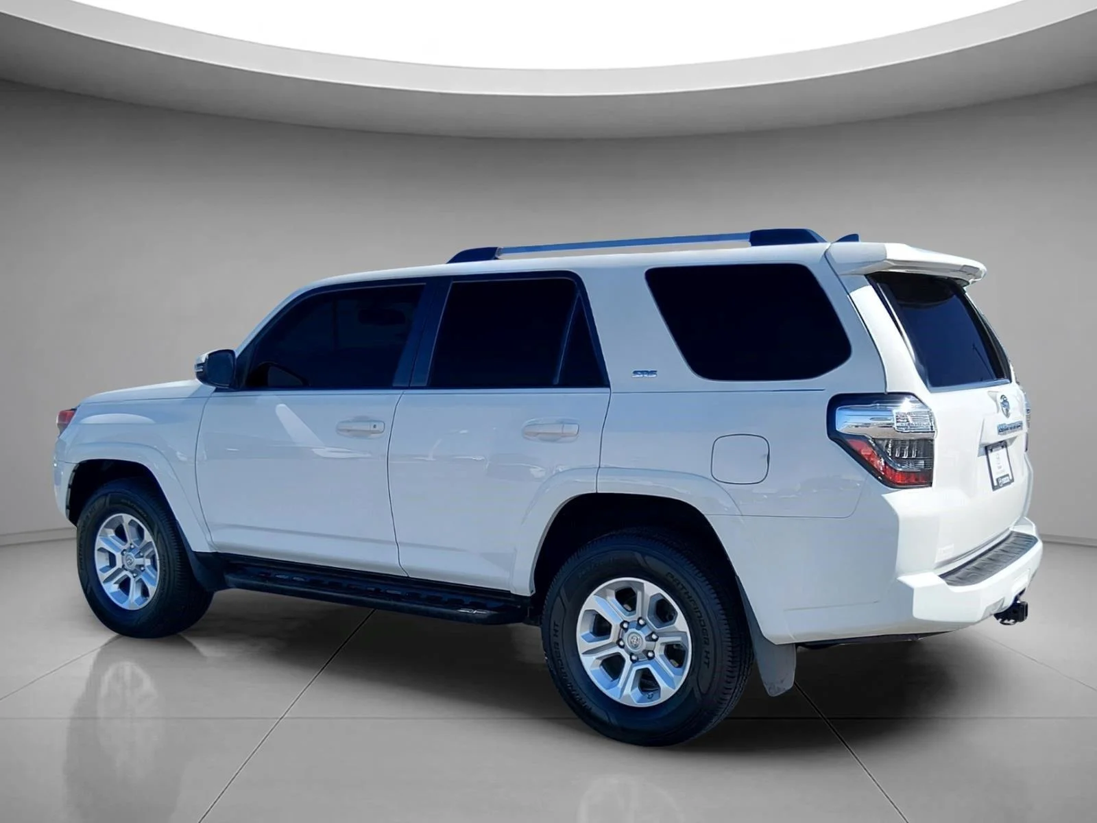 Used 2019 Super White Toyota SR5 Premium image 3