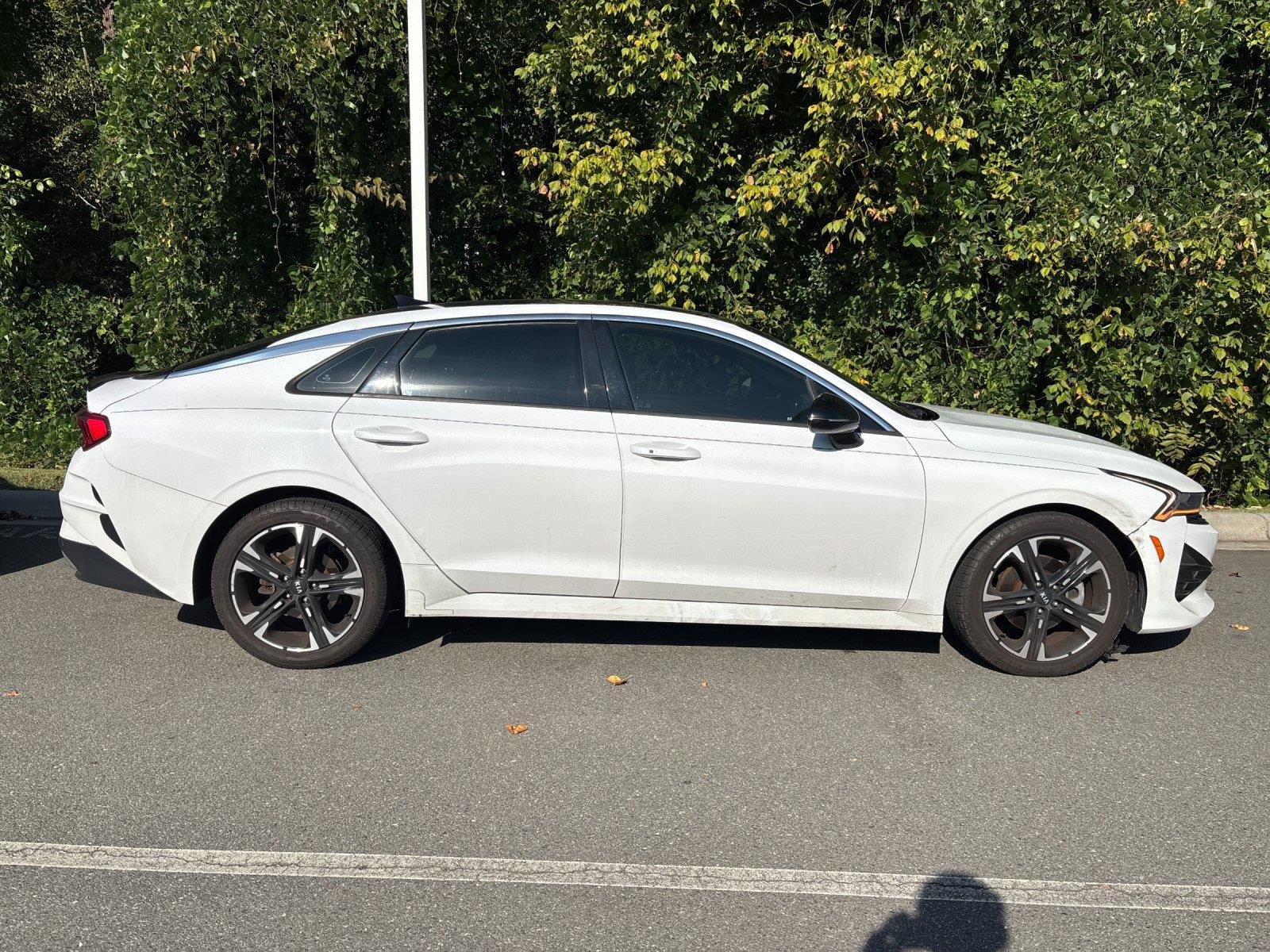 Used 2021 Glacial White Pearl KIA GTLINE image 6