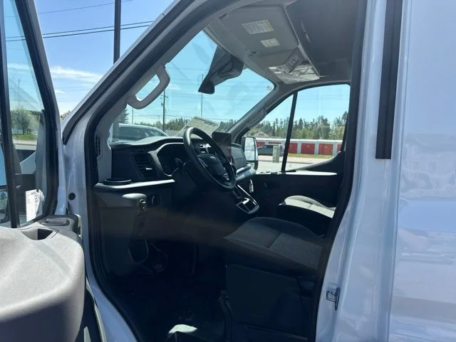 New 2026 Oxford White Ford Base image 10