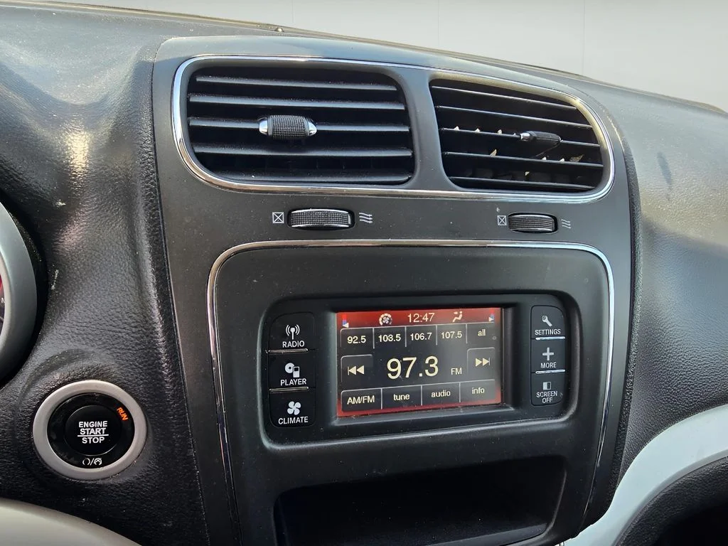 Used 2019 Vice White Dodge SE image 16