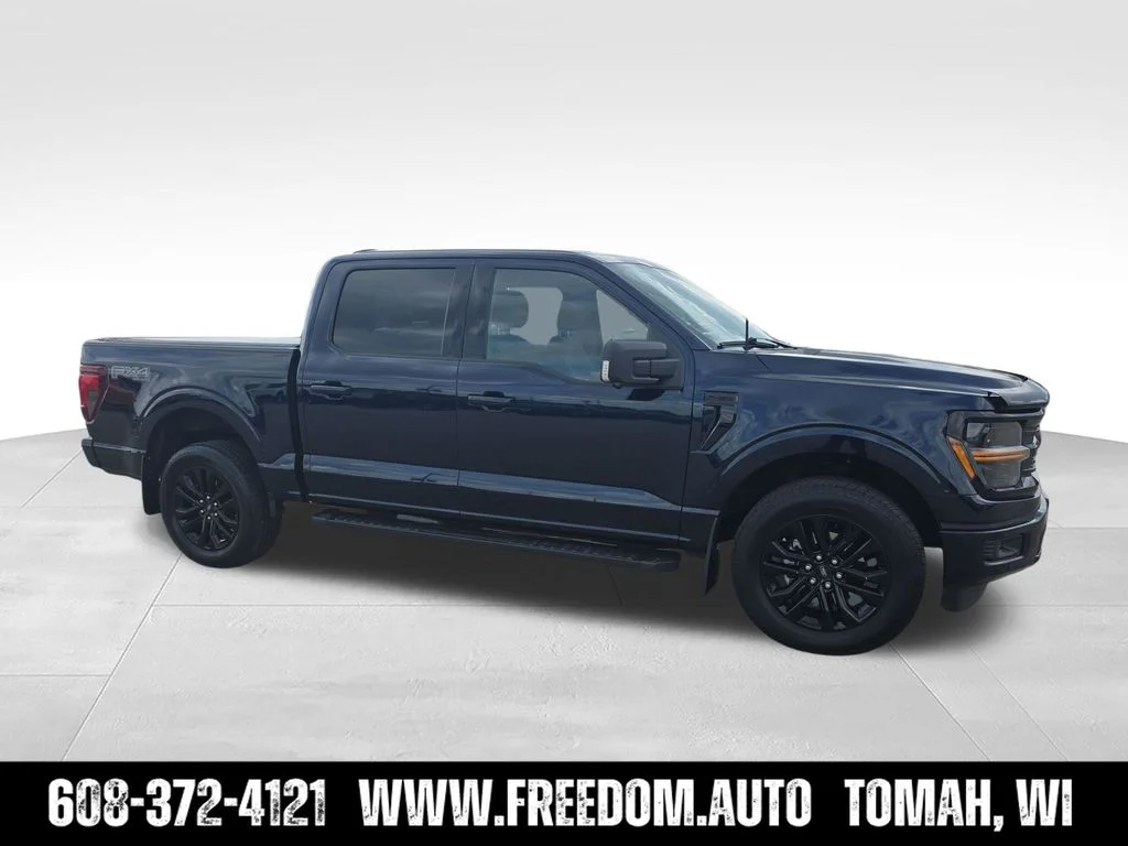 Used 2024 Blue Ford XLT image 10