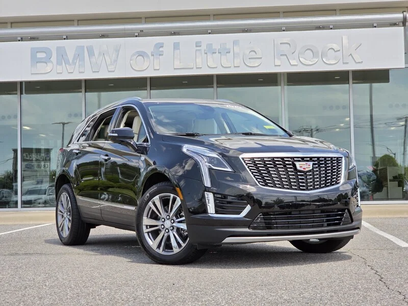 Used 2025 Black Metallic CADILLAC FWD 4DR PREMIUM LUXURY image 25
