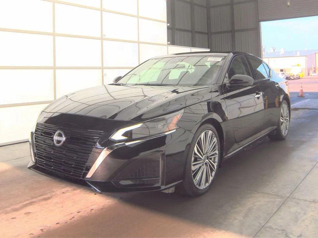 2025 Nissan Altima 2.5 SL