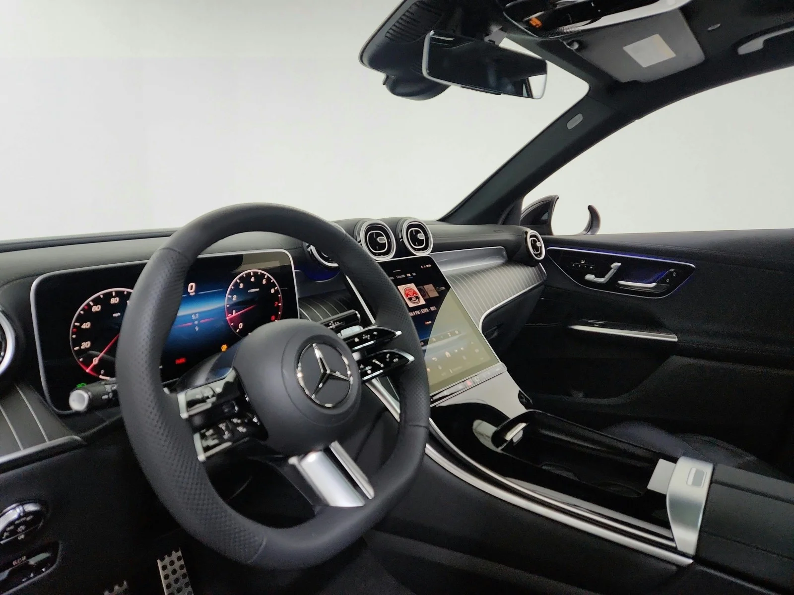 Certified Used 2026 Black Mercedes-Benz GLC 300 image 16