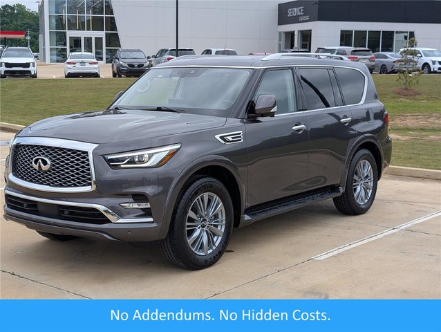 2024 INFINITI QX80 LUXE