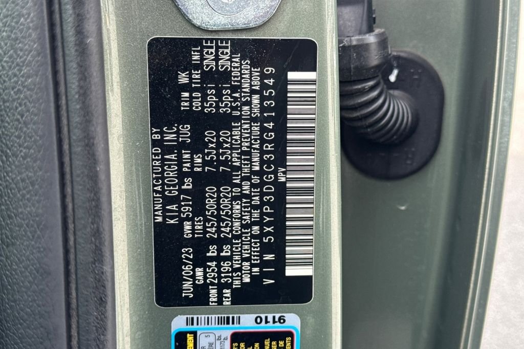Used 2024 Jungle Green Kia EX X-Line image 33