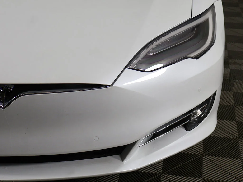 Used 2019 Pearl White Multi-Coat Tesla Performance image 13