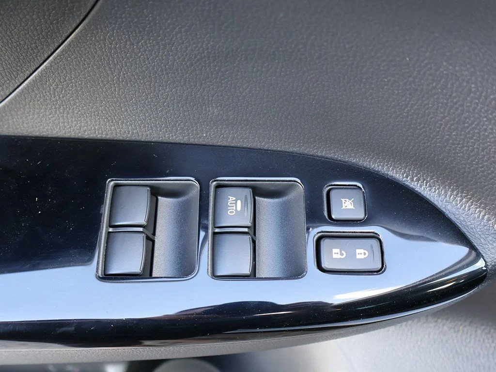 2026 Mitsubishi Eclipse Cross LE - Photo 33