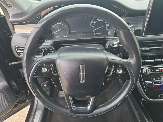 Certified Used 2022 Black Lincoln Standard image 25