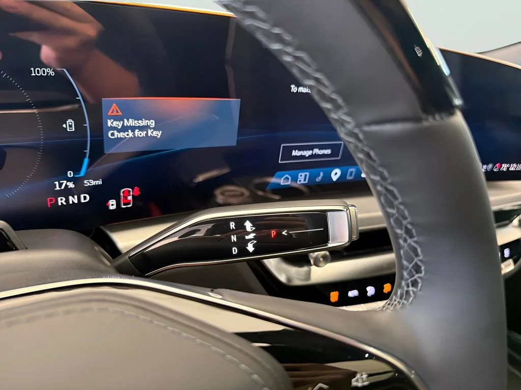 2027 Cadillac LYRIQ Signature Luxury - Photo 29
