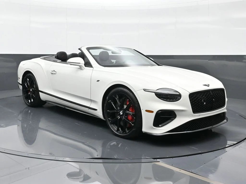 New 2026 White Bentley  image 13